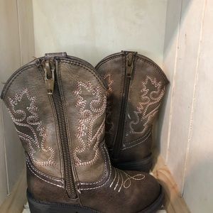 Size 5 (toddler) Cherokee Boots (target brand)